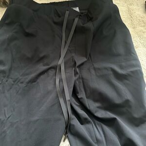 Camber and Grace dress pants jogger style with pockets